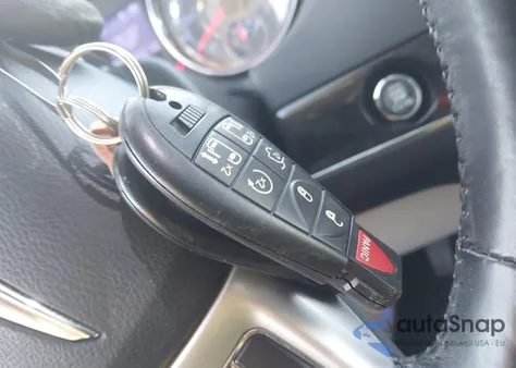 2015 Chrysler Town & Country Touring-L z USA, uszkodzony, nr VIN 2C4RC1CG6FR618581